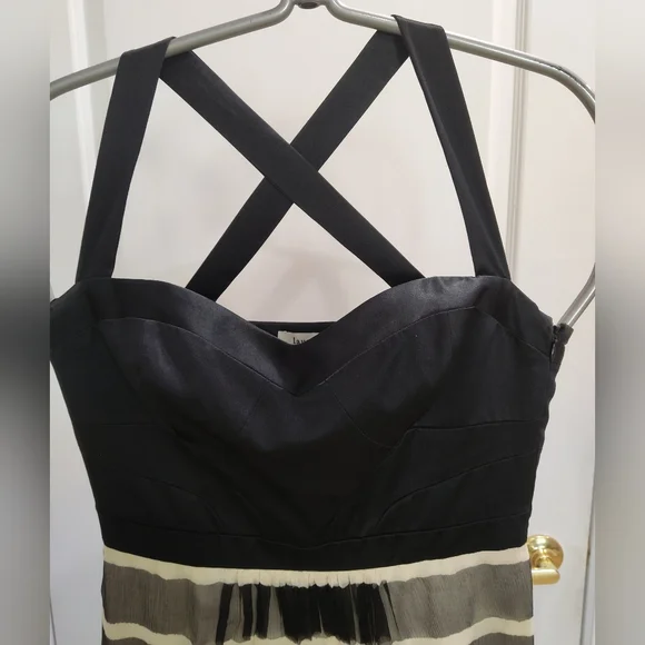 Black and white evening gown - Picture 4 of 8